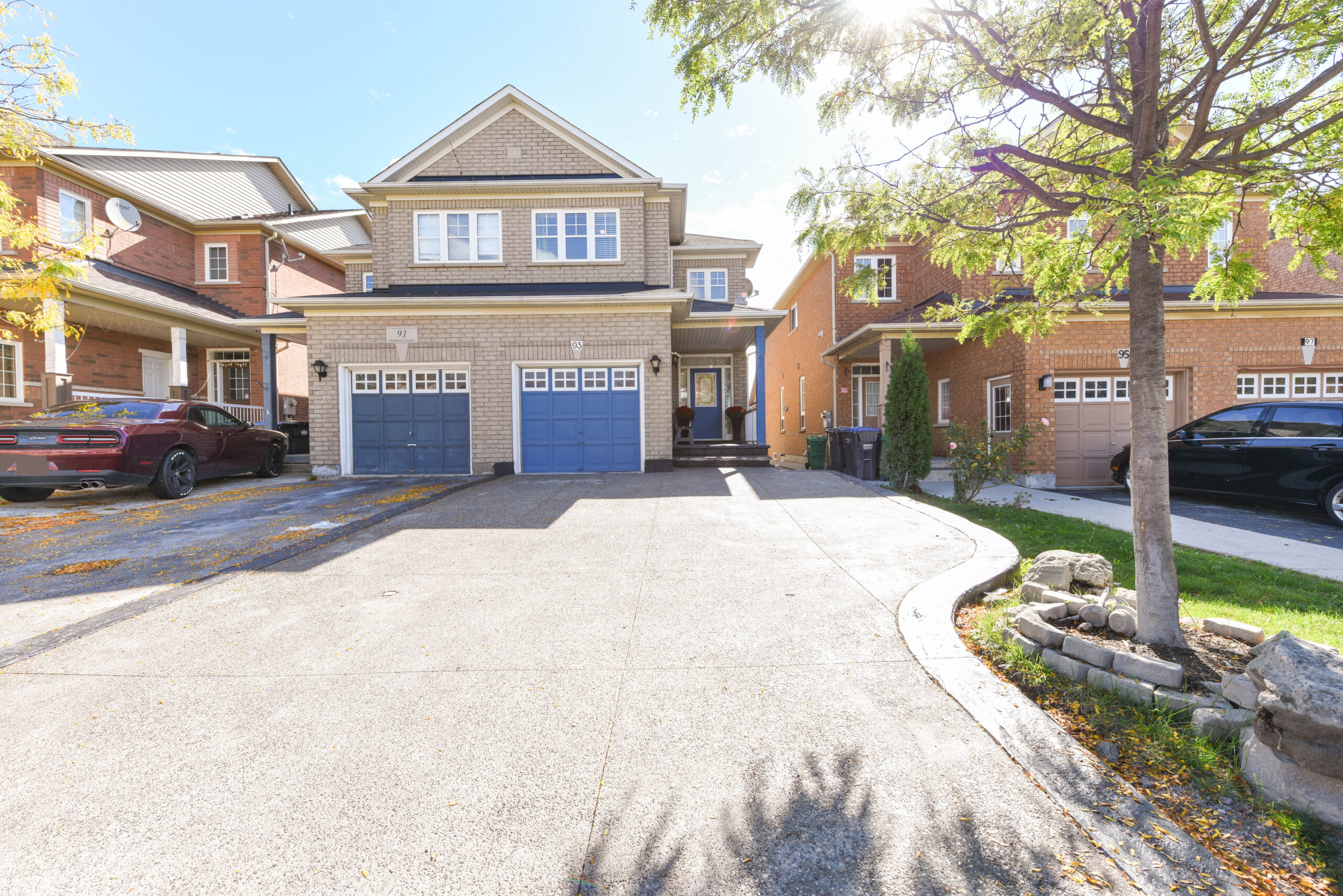 93 Nathaniel Cres, Brampton